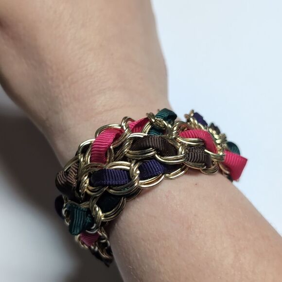 459 Gold Chain Woven with Pink Green Purple Brown Ribbon Cuff‎ Bracelet - Picture 1 of 2